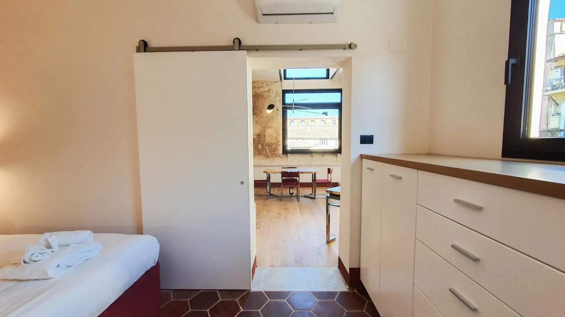 Cs Stylish Loft With Terrace Spanish Steps Rome 0*,  Italy