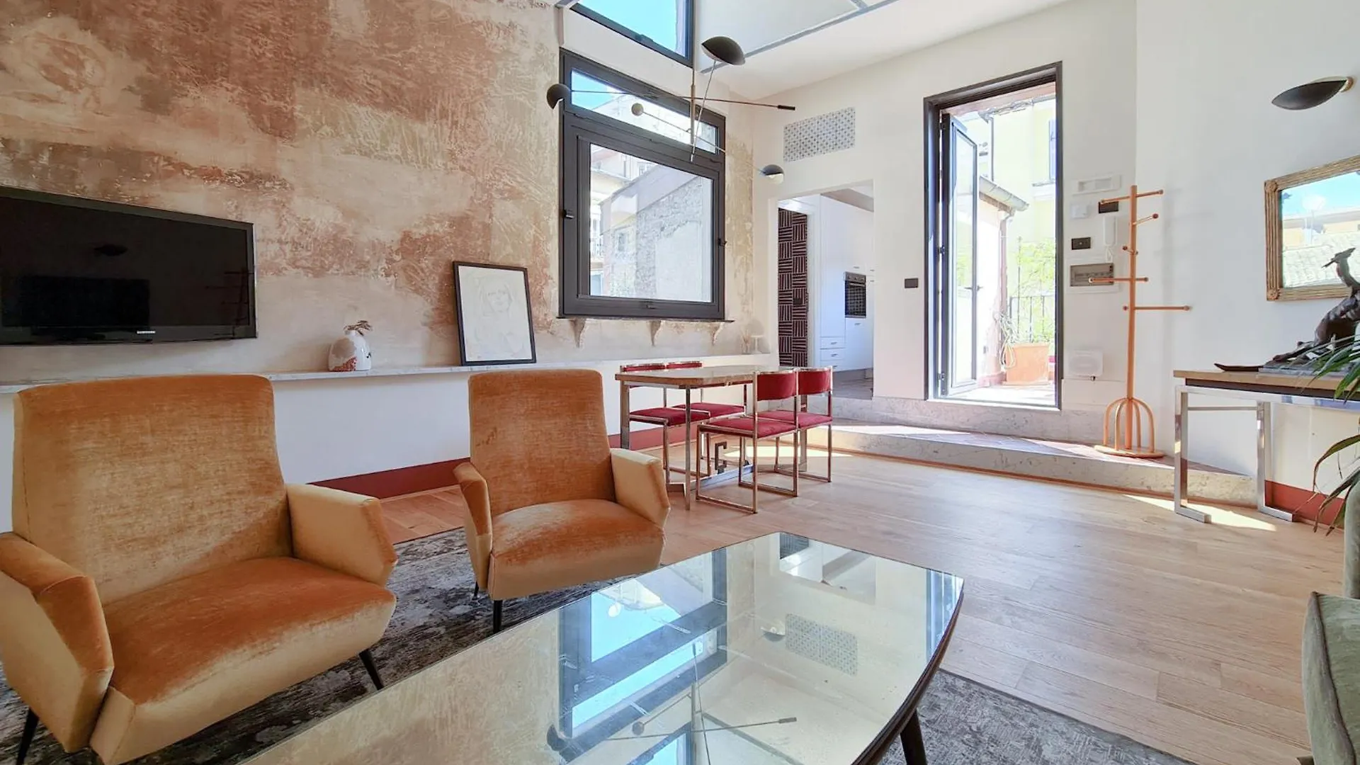 Apartment Cs Stylish Loft With Terrace Spanish Steps Rome Italy