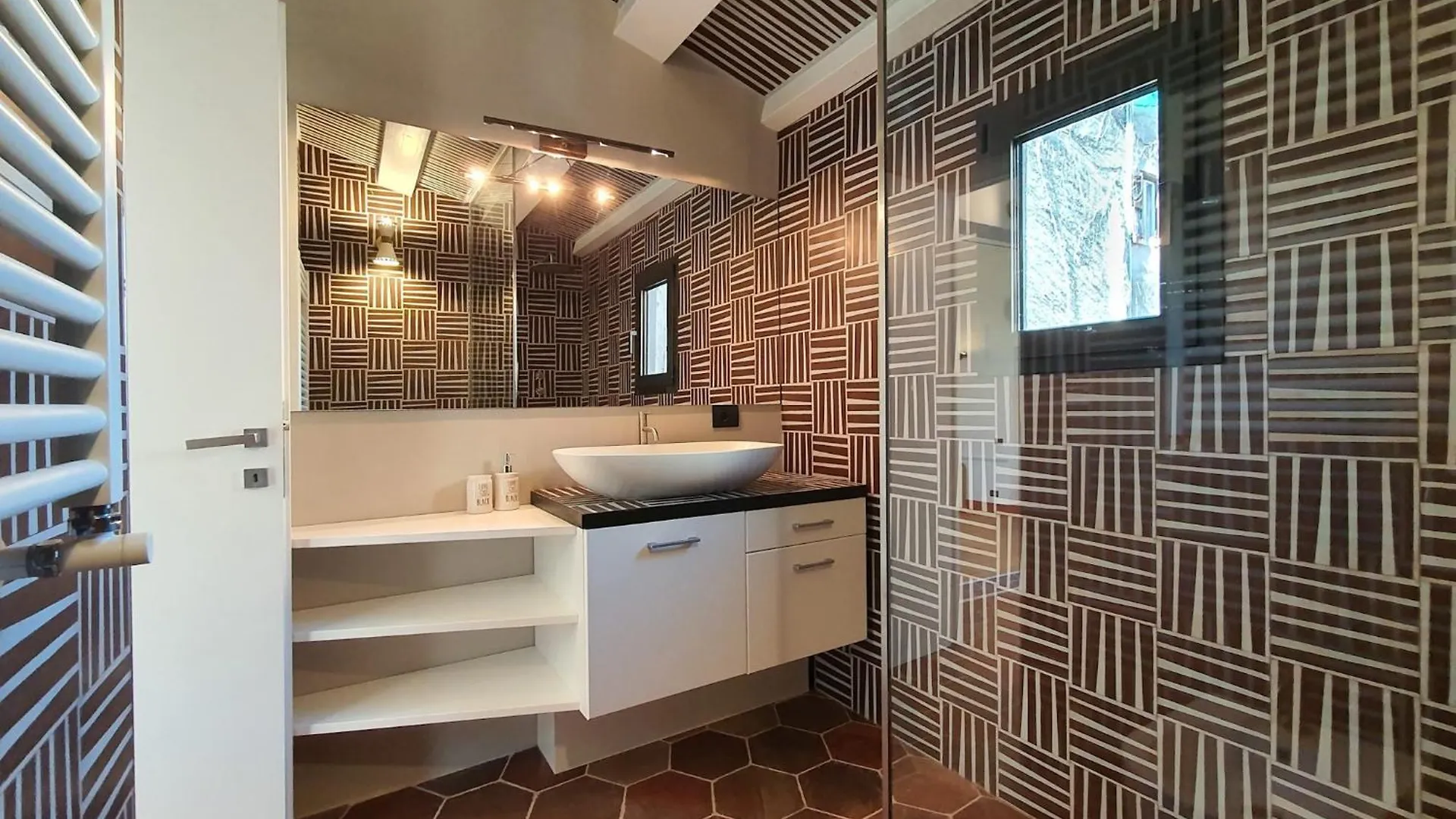 Cs Stylish Loft With Terrace Spanish Steps Rome Italy